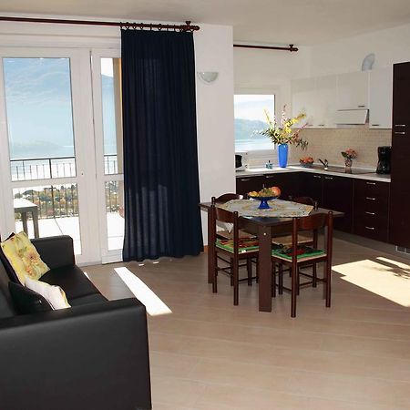 Casa Ciclamino Apartment Vercana Ngoại thất bức ảnh